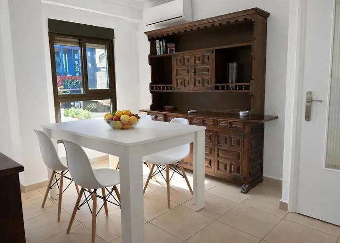 Apartamento Frente Al Mar Con Piscina